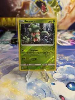 Pokemon TCG Fomantis Sun & Moon Base Set 14/149 Reverse Holo Common - Image 1