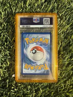 Zamazenta 102/185 Amazing Rare Vivid Voltage 2020 Pokemon - PSA 10 - Image 2