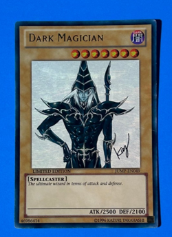 YUGIOH Ultra Rare Dark Magician JUMP-EN049 MOD PLAY - Image 1