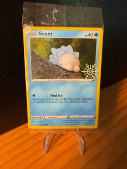 Snom 084/264 Holiday Calendar Snowflake Stamp Promo Pokemon Card NM COSMO SWIRL - Image 1