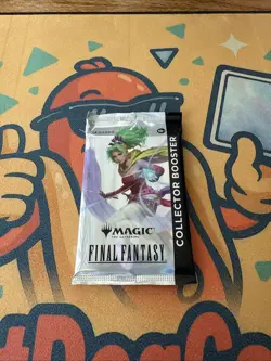 MTG: Final Fantasy Collector Booster Pack (15 Cards) - Image 1