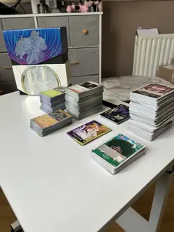 One Piece and Pokemon TCG Bulk Bundle 800+ Cards English, Japanese and Korean - Image 1