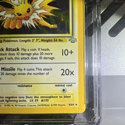 🔥🔥1999 WOTC Pokemon Jungle Card 4/64 Jolteon Holo Graded CGC 7 - Image 4