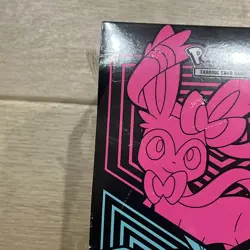 Pokemon Evolving Skies Elite Trainer Box SMALL TEAR - Image 2