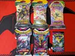 Pokemon TCG mixed lot Sleeved Booster Pack Lot of 6 New/Sealed Evolving Skies - Image 1
