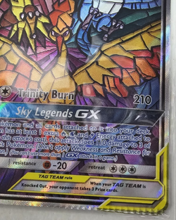 Pokemon TCG Hidden Fates Moltres & Zapdos & Articuno GX SM210 Promo CRIMP ERROR - Image 3