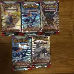Pokemon TCG: Scarlet & Violet-Paldea Evolved - Sleeved 5 Booster Packs - Image 1