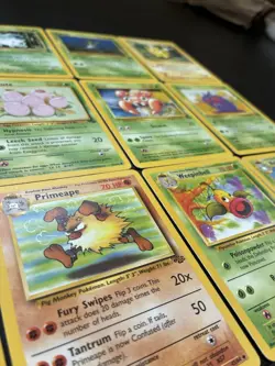 Vintage jungle Pokemon Cards Bundle x 25 Good Condition 1999 WOTC - Image 5