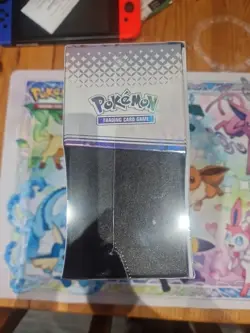 Pokemon TCG Scarlet & Violet Prismatic Evolutions Elite Trainer Box small rip - Image 3