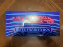 Pokemon TCG Darkness Ablaze Elite Trainer Box ETB New & Sealed - Image 2
