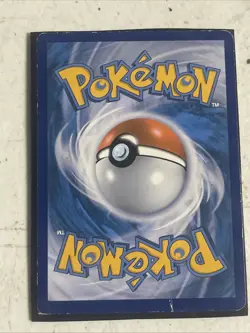 Pokemon Cards Pikachu Non Holo 26/83 Generations Mp - Image 2