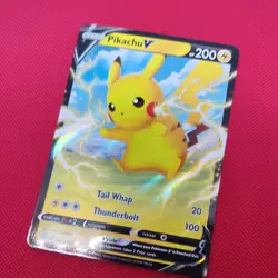 Pikachu V Fusion Strike 086/264 Holo Ultra Rare Pokemon TCG Card - Image 2
