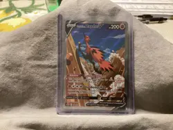 Pokemon TCG Galarian Zapdos V Alternate Full Art Chilling Reign 174/198 NM - Image 1