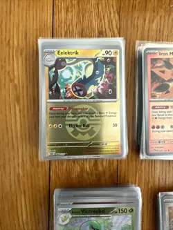 Pokemon TCG Over 150 Random Holo And Reverse Holo Bulk Lot - Image 2