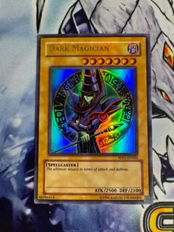 Yugioh Dark Magician RP01-EN003 Original 1996 Retro Pack Ultra Rare Holo Bleed - Image 2