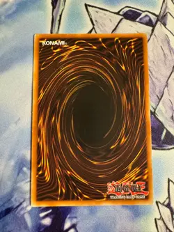 Yugioh Dark Magician RP01-EN003 Original 1996 Retro Pack Ultra Rare Holo Bleed - Image 3