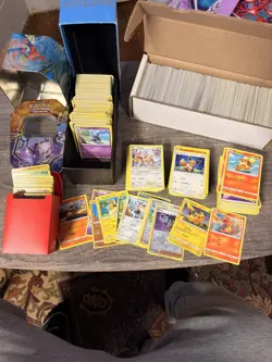Bulk Lot of Pokemon Cards Cards NM/M - Image 4