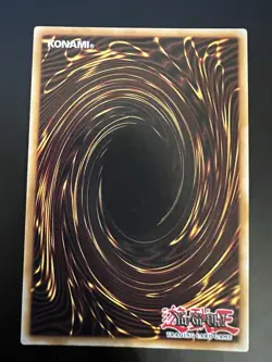 Yu-Gi-Oh! Blue-Eyes White Dragon CT14-EN002 Secret Rare 2017 Konami - Image 2