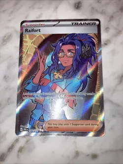 Raifort Trainer Prismatic Evolutions 142/131 Full Art Trainer Pokemon Card - Image 1