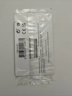 (2) Pikachu 028/078 Pokemon GO Holo SEALED PROMO Cards - Image 5
