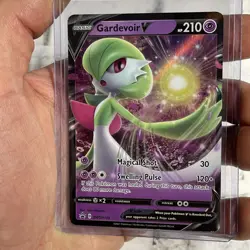 Gardevoir V SWSH105 Holo Promo Sword & Shield Promo Pokemon LP Lightly Played - Image 2