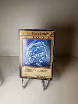 *** BLUE-EYES WHITE DRAGON *** HOLOGRAPHIC (ORIGINAL ART) CT13-EN008 YUGIOH! - Image 1