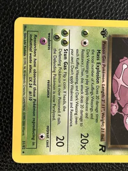 Pokemon Dark Weezing TCG Non-Holo Card 31/82 - Image 3