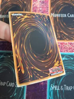 Yugioh Time-Space Trap Hole PGL3-EN039 Gold Secret Rare 1st Edition Near Mint - Image 4