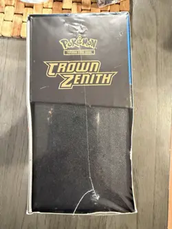 Pokemon TCG Crown Zenith Elite Trainer Box English w/ Lucario Etched Promo - Image 4