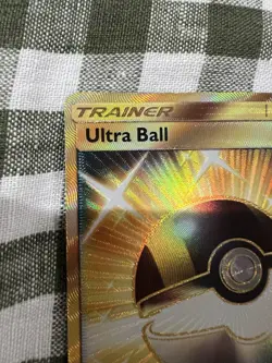 Ultra Ball - 161/149 - Pokemon Sun and Moon Base Set Gold Secret Rare NM - Image 2
