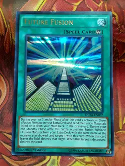 Yugioh Future Fusion Ultra Rare DUSA-EN062 1st Ed Lightly Played - Image 1