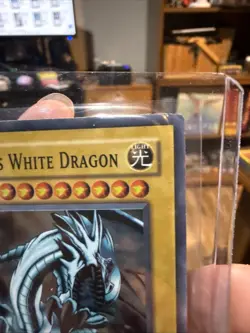 Yu-Gi-Oh 1996 Blue-Eyes White Dragon 1st Edition #SKE-001 - Image 3