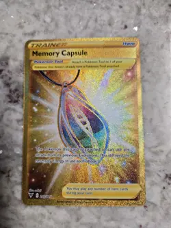 Memory Capsule (Secret) 202/185 Swsh04: Vivid Voltage Holo NM Pokemon Trainer - Image 1