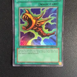 Yu-Gi-Oh! Flute of Summoning Dragon SDK-E039 1st Edition Super Rare holo bleed - Image 4