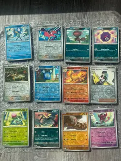 Lot of Pokemon Cards: 39 holo/reverse holo in 151 Arcanine + Omanyte tin - Image 2