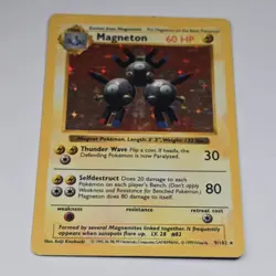 Magneton 9/102 Base Set Shadowless | Holo Rare | Perfect Centering | Pokemon - Image 2