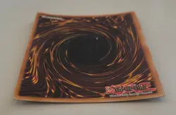 JP1) Yugioh - Konami - Yu-Gi-Uh! - Dark Magician - SYE-001 - Trading Card - Image 4