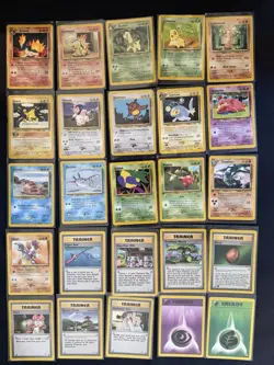 Vintage Pokemon Neo Genesis Lot (25 Cards) WOTC 2000 /111 Quilava Bayleef Donpha - Image 1