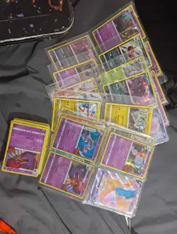 Pokemon TCG Celebrations V Holo Card Lot Charizard, Mewtwo, Gengar, Hatterene - Image 1