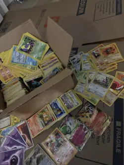 Pokemon Card Collection Storage Unit Find Over 800 Cards. Old Vintage And New - Image 4
