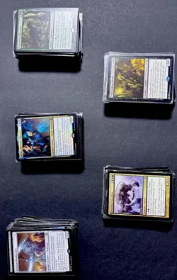 Magic The Gathering Storage Box + 5 Pre-Built Decks + 50 Mana Cards - Image 2