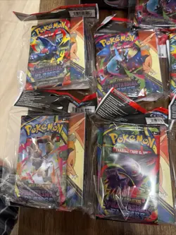 Pokemon TCG Mega Evolution Phantasmal Flames and Mini Portfolio Binder Sealed - Image 3