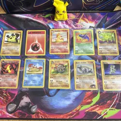 Pokemon Trading Card Game: 10 Card Bundle 28 (Mixed Languages/No Duplicates) - Image 1