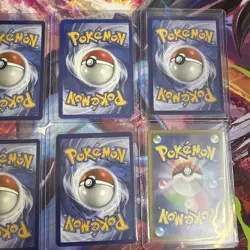 Pokemon Trading Card Game: 10 Card Bundle 30 (Mixed Languages/No Duplicates) - Image 5