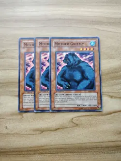 Yu-Gi-Oh! - Mother Grizzly 3X - Complete Playset - Image 1