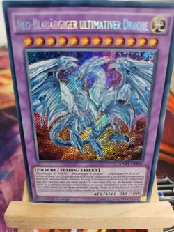 Neo-Blauaugiger Ultimativer Drache MVP1-DES01 Secret Rare DE NM YUGIOH - Image 1