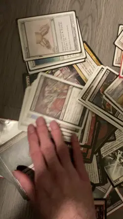 100+ Magic the Gathering Cards & Case - Image 2