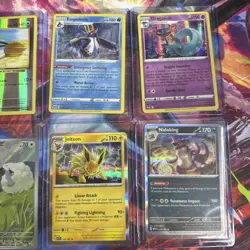 Pokemon Trading Card Game: 10 Card Bundle Mixed Languages/No Duplicates) 40 - Image 4