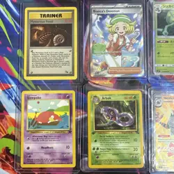 Pokemon Trading Card Game: 10 Card Bundle Mixed Languages/No Duplicates) 38 - Image 2