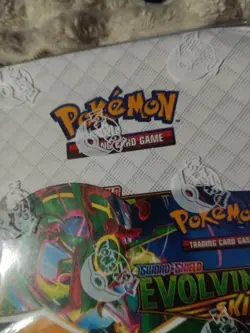 Pokemon Sword & Shield Evolving Skies Booster 36 Packs SEALED- W Lucite DISPLAY! - Image 2